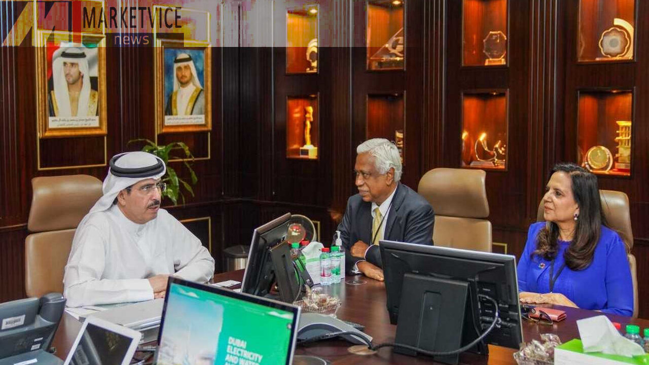 DEWA CEO welcomes UAE Singapore Business Council President