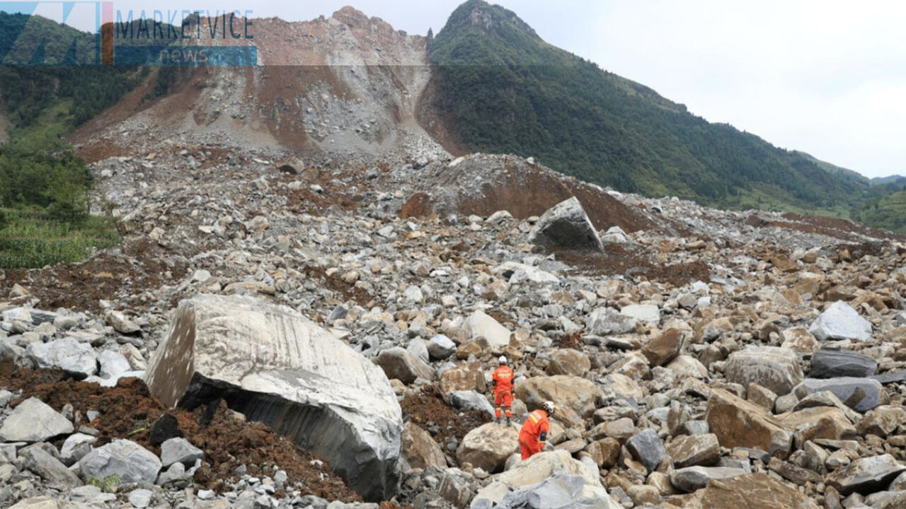 Mountain collapse in Sichuan, southwest China, results in 19 fatalities